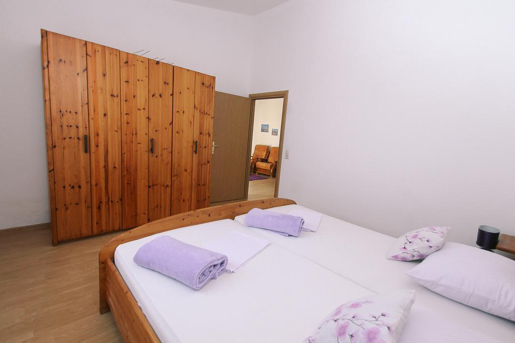 Apartments&Room Babic Kaštela Esterno foto